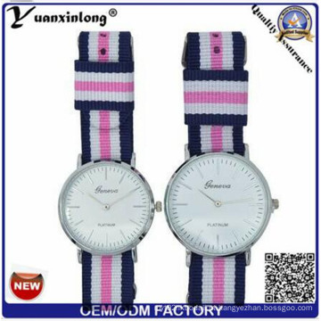 Yxl-547 OEM Logo Nylon Assista Muitos Color Band Man relógios de pulso Luxo Quartz Couple Watch